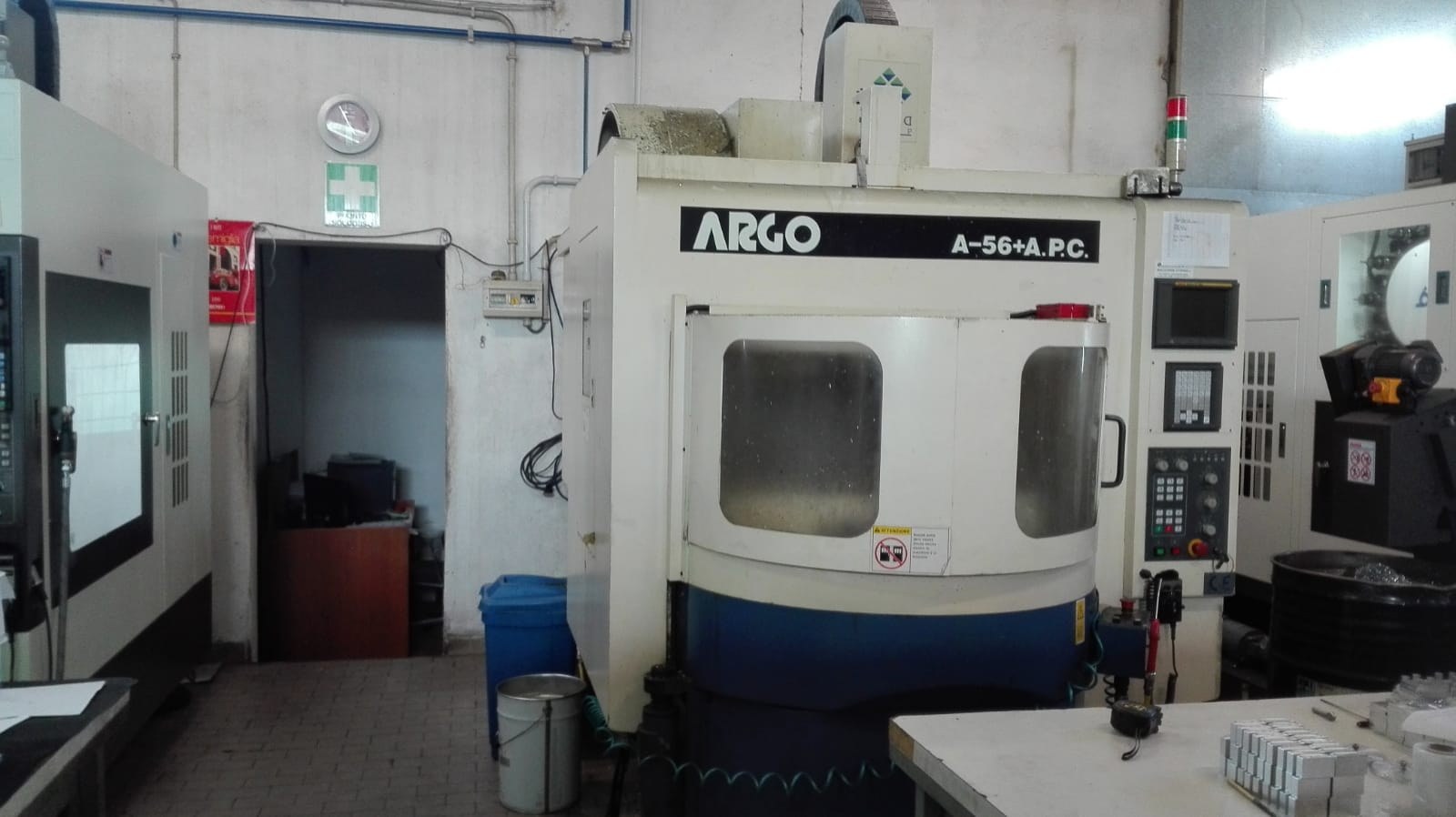Vertical machining center ARGO A56 APC